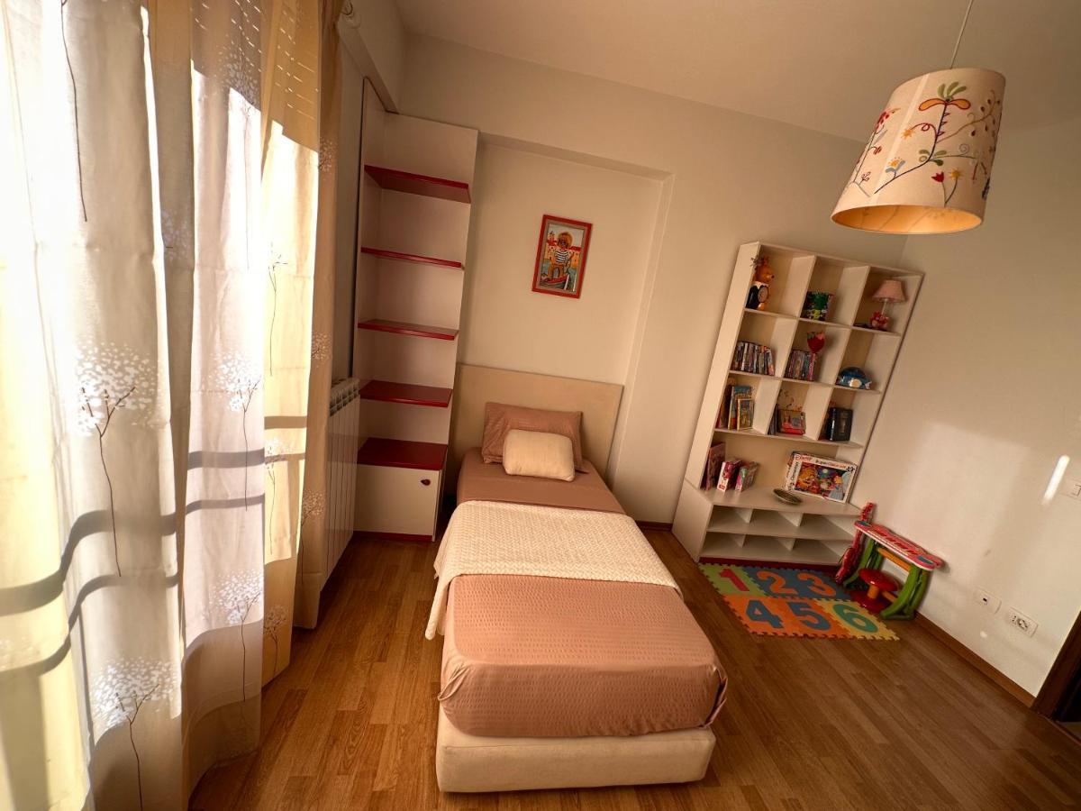 Ferienwohnung Casa Mia - Hidden Gem Near The New Boulevard Tirana Exterior foto